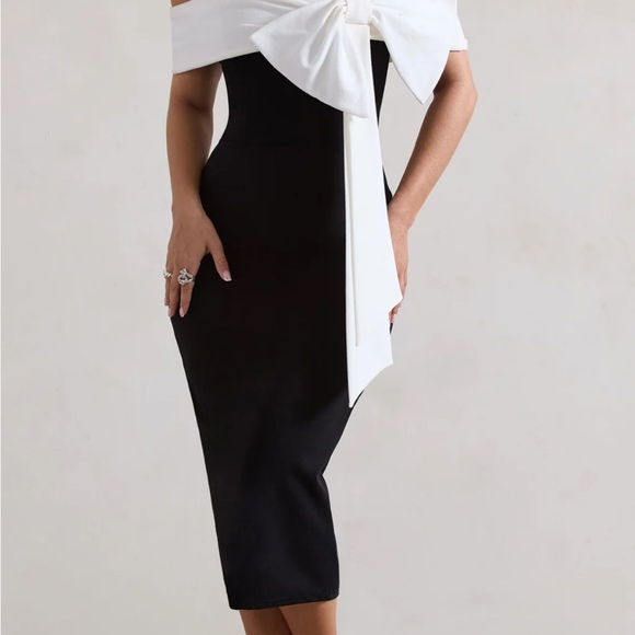 Club L London Dresses & Skirts - Elegant Black and White Off-Shoulder Dress